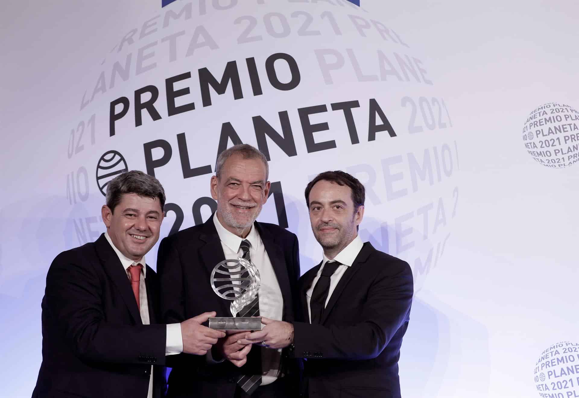 carmen-mola-premio-planeta-libros